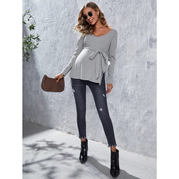 Maternity Solid Split Hem Belted Tee - Picture 4 of 5